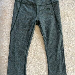 The North Face cropped leggings Small